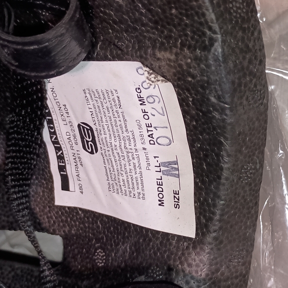 New Lexington Lidlocker Equestrian Helmet Black Size Medium Horse Riding - Picture 5 of 7